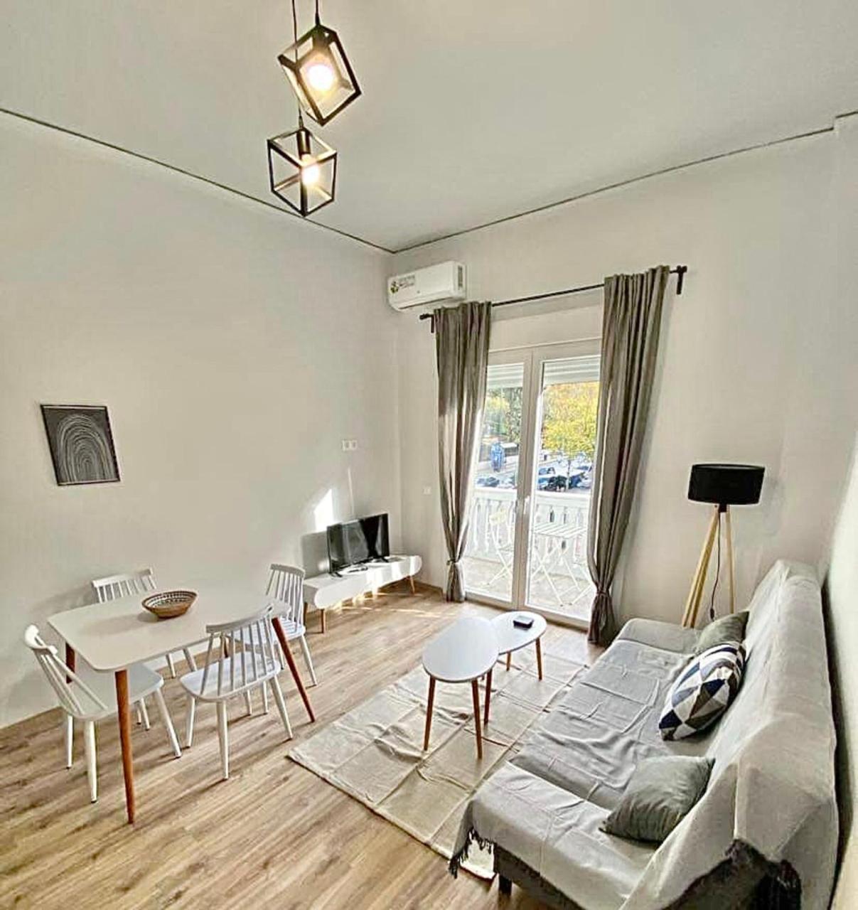 Comfortable Apartment In The City Center Athens Exterior photo