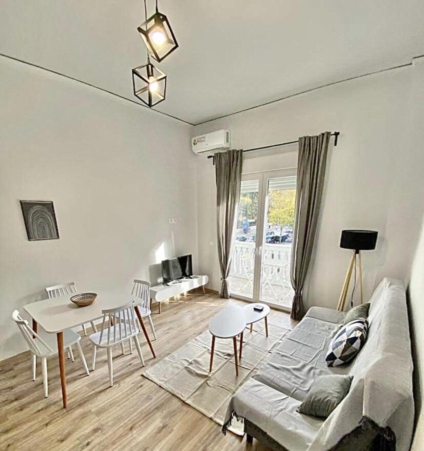 Comfortable Apartment In The City Center Athens Exterior photo