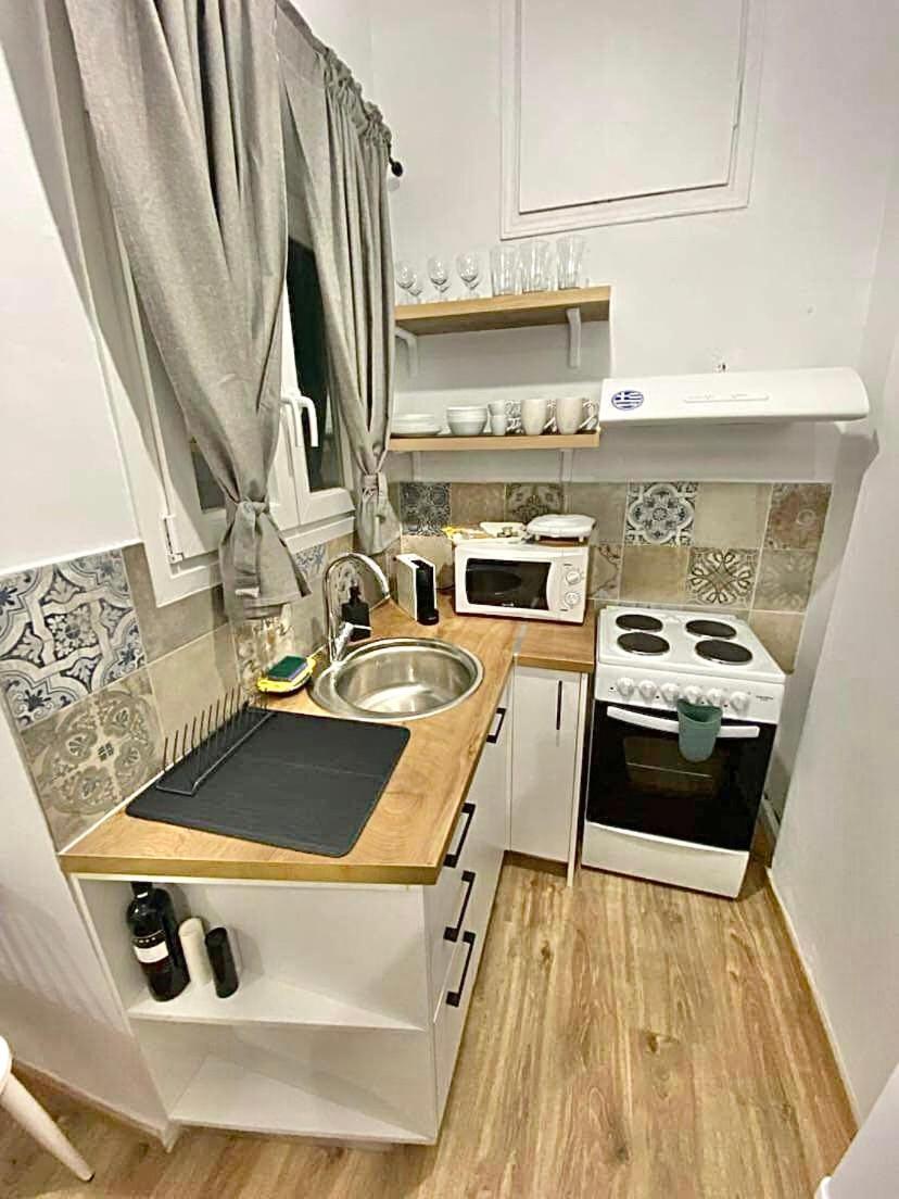 Comfortable Apartment In The City Center Athens Exterior photo