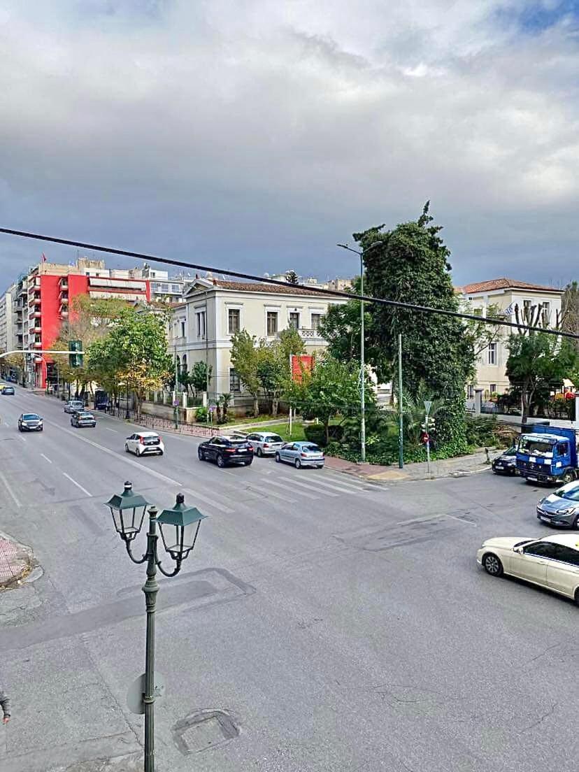 Comfortable Apartment In The City Center Athens Exterior photo